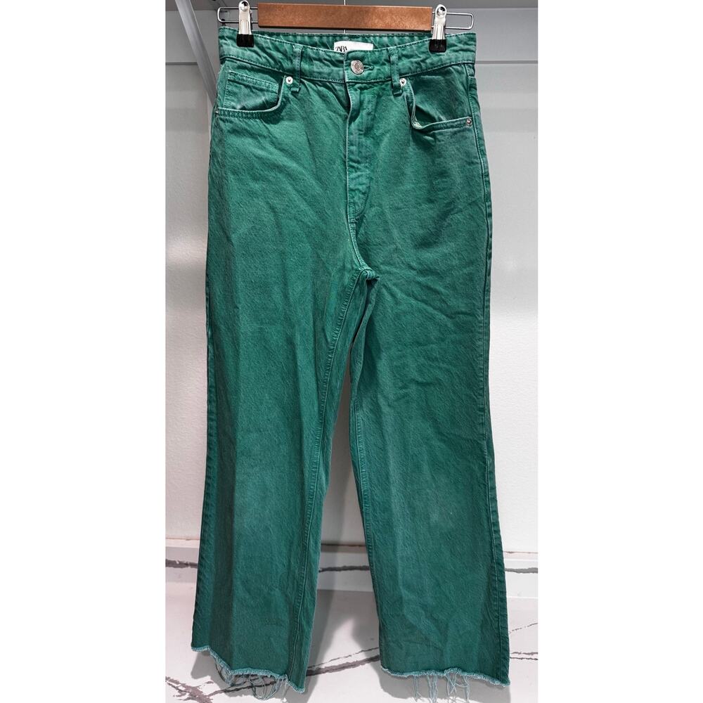 Zara High Rise Straight‎ Leg Fray Hem Green Denim Pants Jeans Size 4
